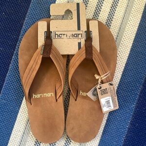 NWT Hari Mari Fields Flip Flop Sandal 10 Bourbon